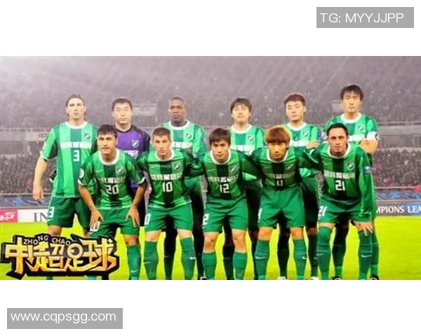 热门球星足球盲盒来袭揭秘惊喜收藏体验点燃球迷无限激情